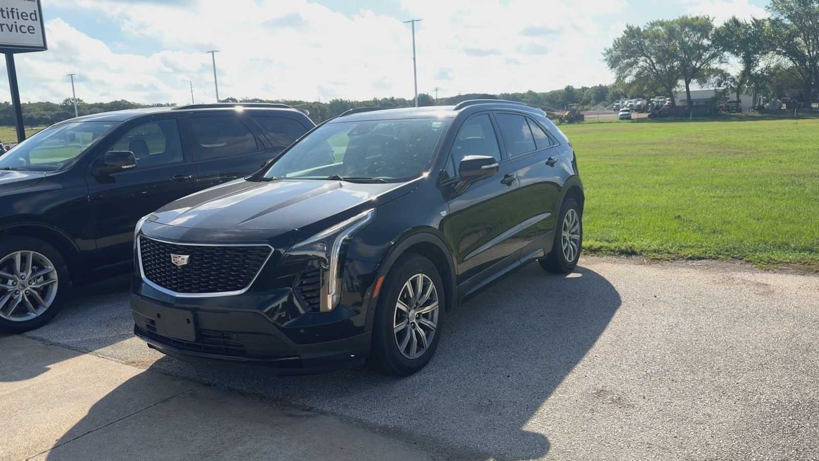 Certified Used 2022 Stellar Black Metallic Cadillac FWD Sport image 7