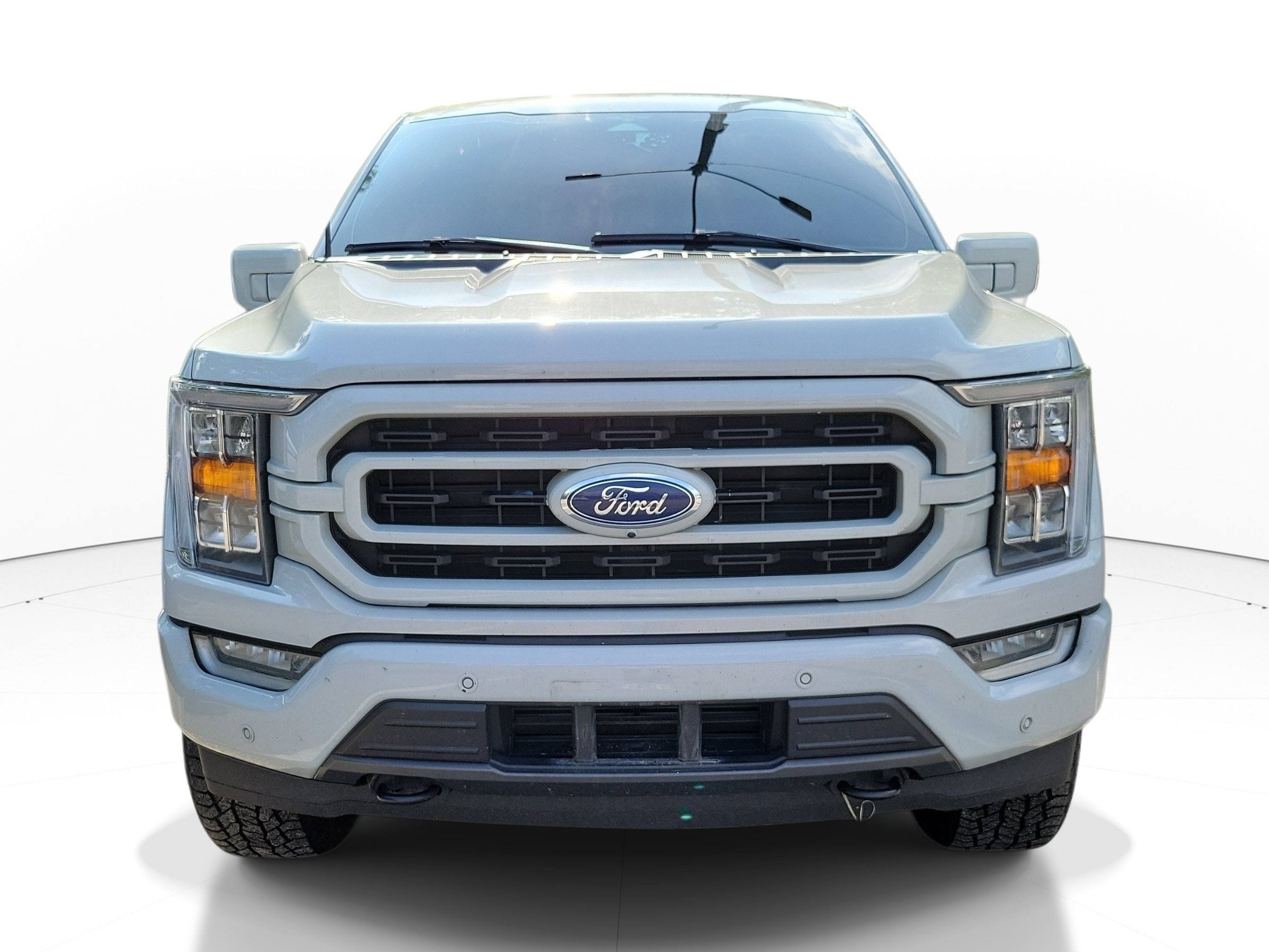 Used 2023 Avalanche Ford XLT image 1