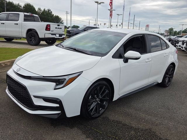 Used 2024 White Toyota SE image 3