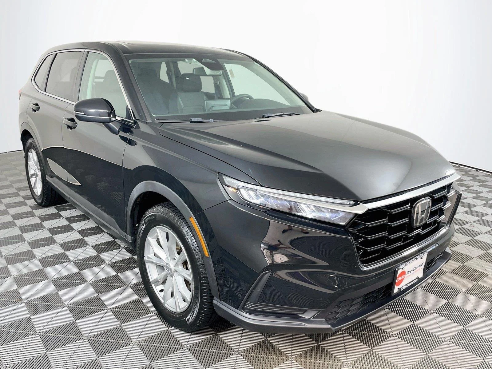 Certified Used 2023 Crystal Black Pearl Honda EX image 1