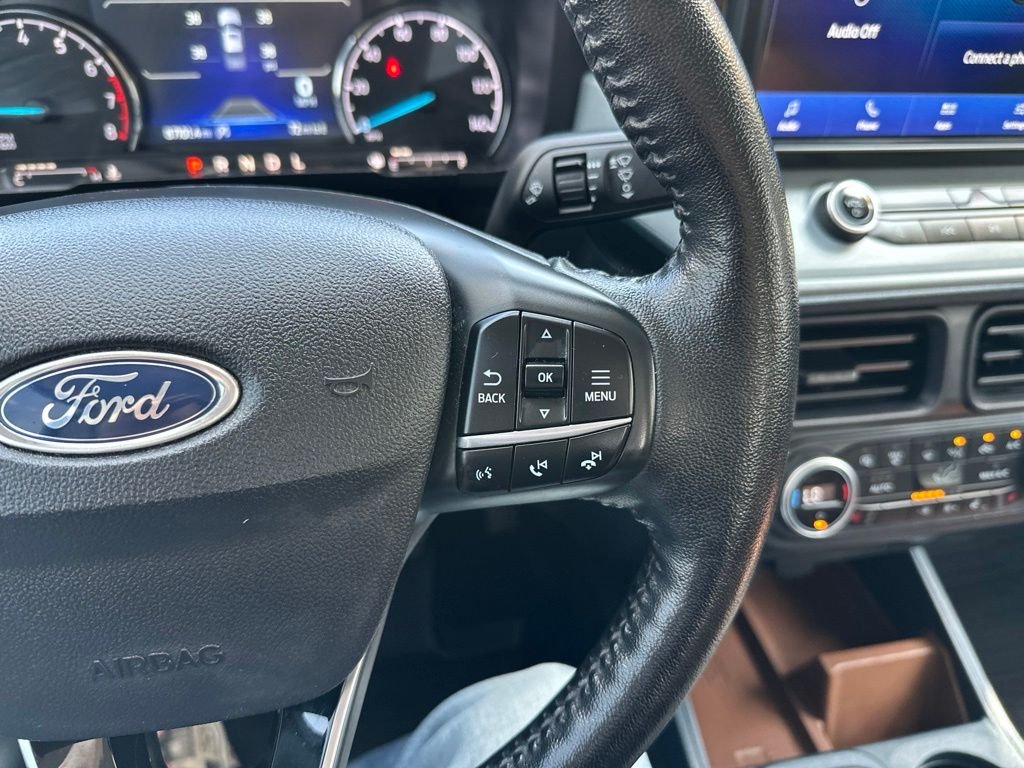 Used 2022 Blue Ford Lariat image 26