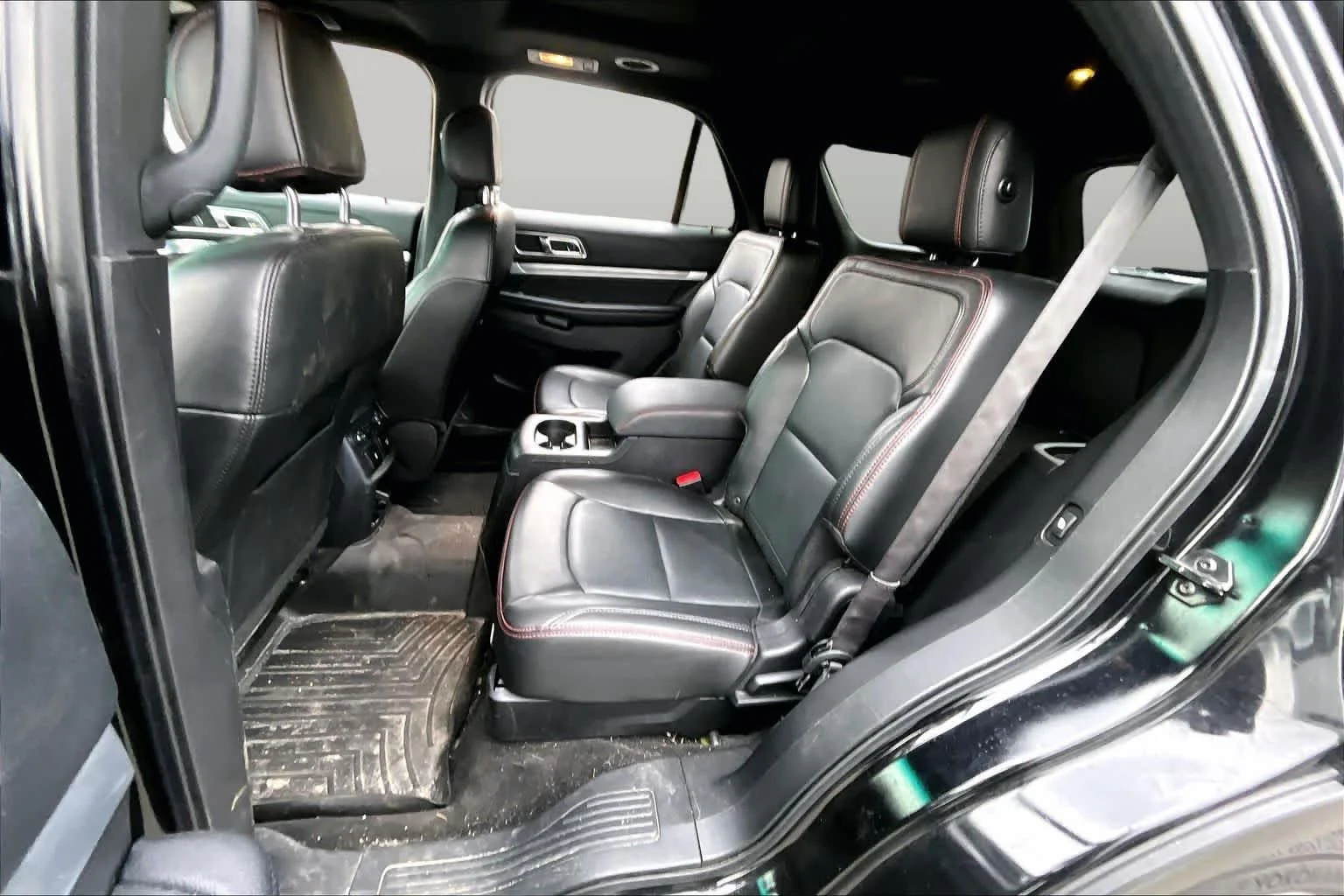 Used 2016 Absolute Black Ford Sport image 21