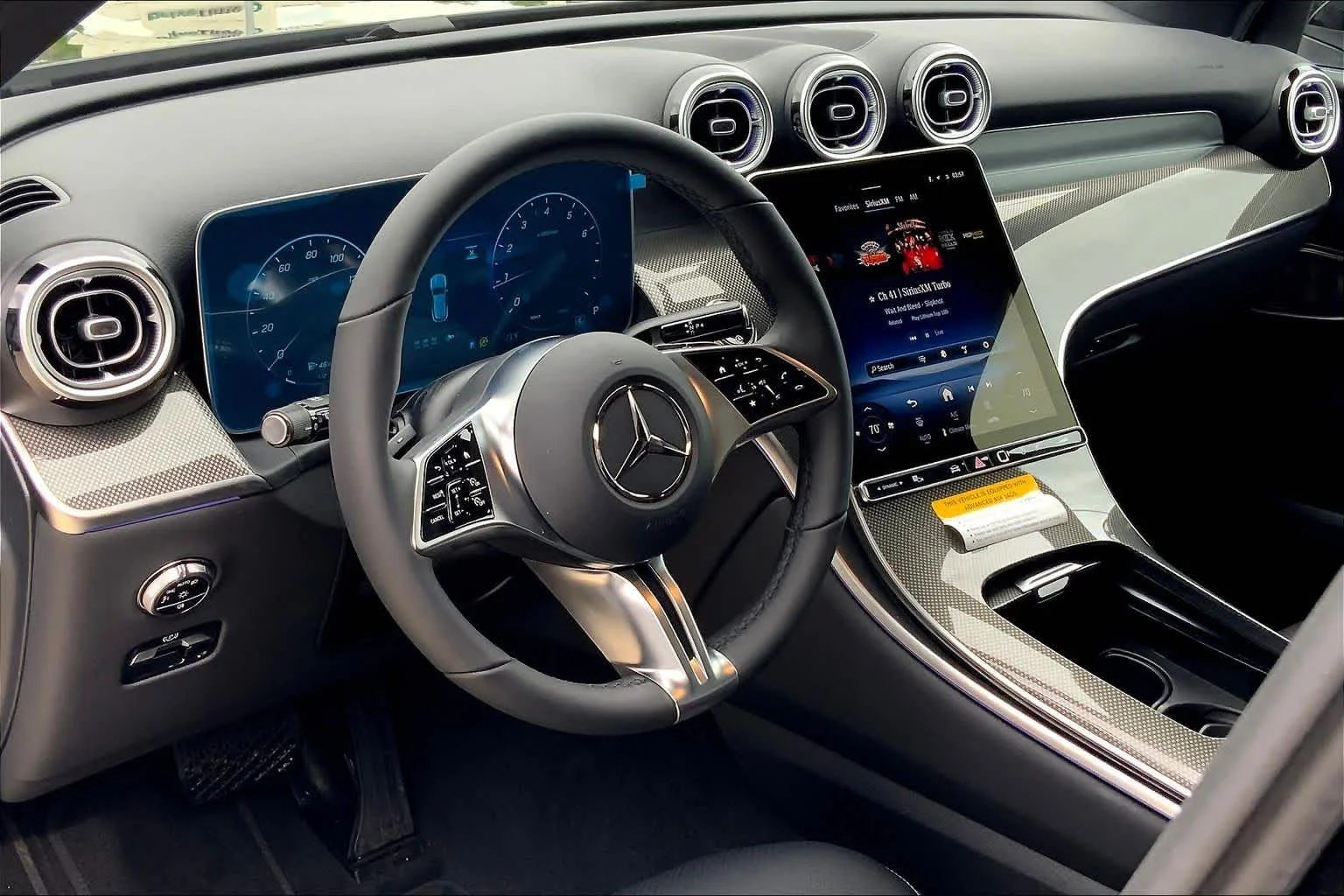 New 2026 Obsidian Black Metallic Mercedes-Benz GLC 300 image 8
