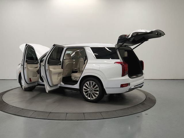 Used 2020 White Hyundai Limited image 12