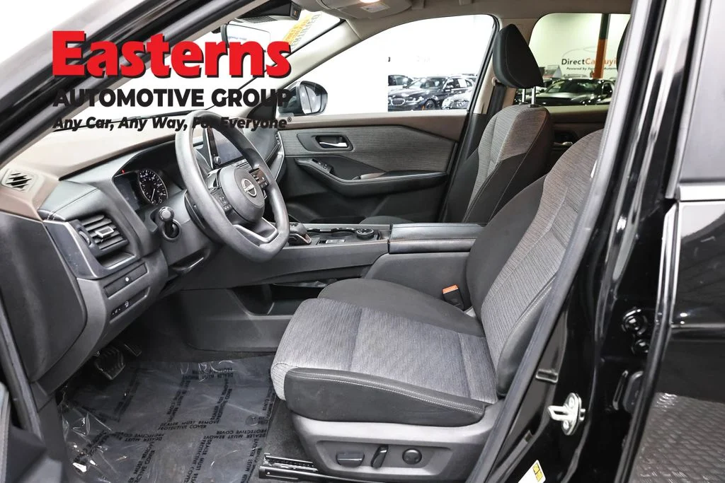 Used 2023 Black Nissan SV image 14