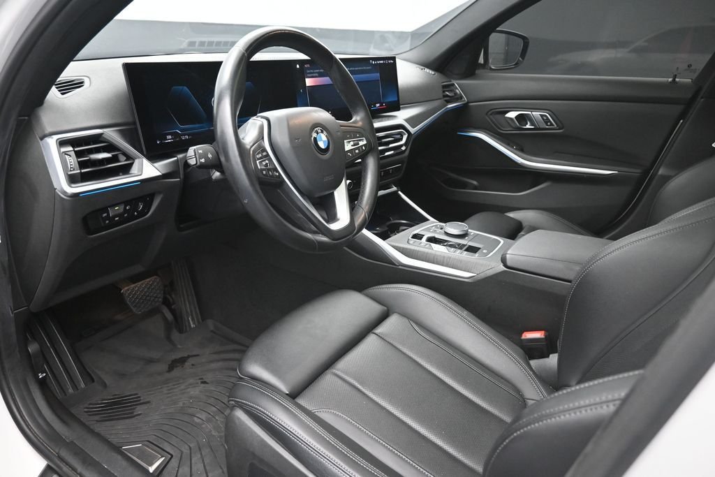 Used 2023 White BMW 330i image 19