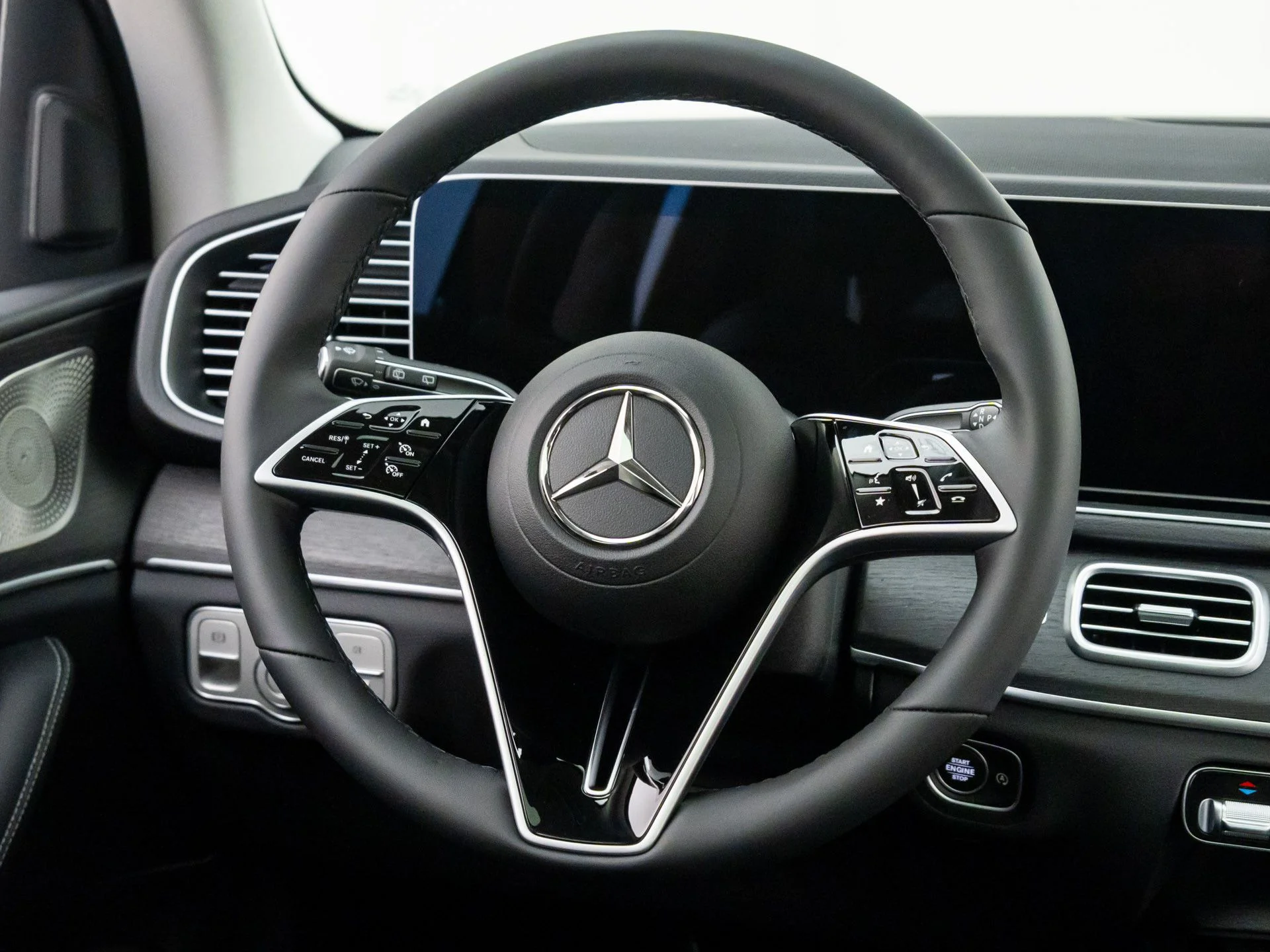 New 2026 Gray Mercedes-Benz GLE 450 image 11