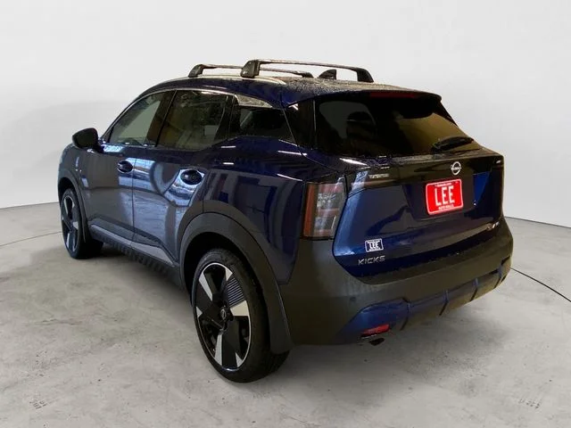 New 2026 Blue Nissan SR image 3