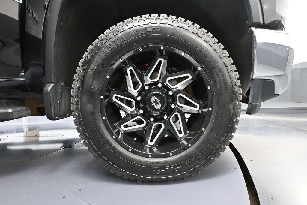 2021 Chevrolet Silverado 2500HD LTZ - Photo 18