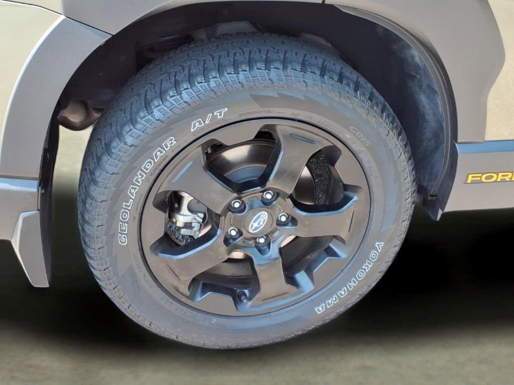 Used 2023 Green Subaru Wilderness image 36
