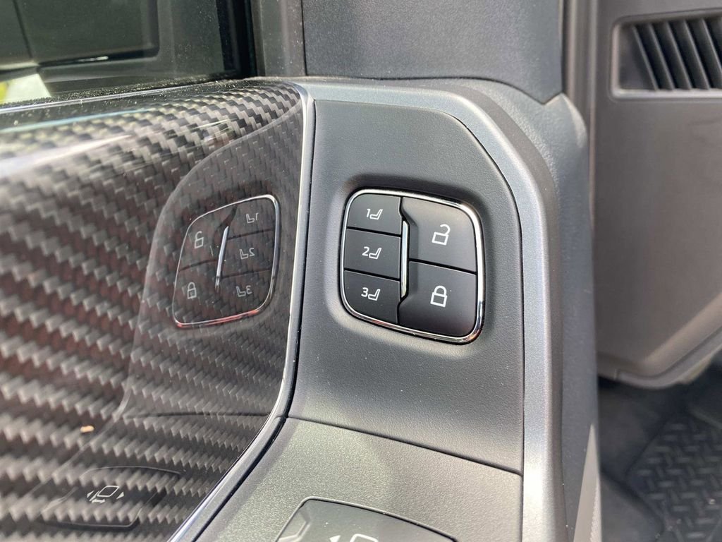 Used 2026 Oxford White Ford Lariat image 21