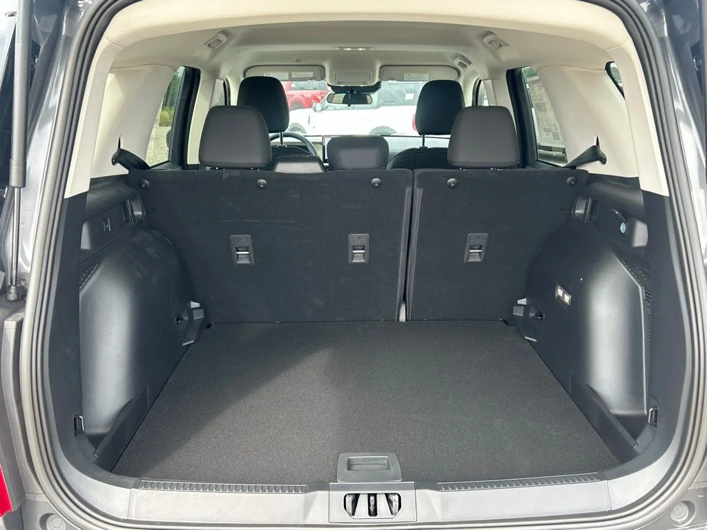 New 2026 Carbonized Gray Metallic Ford Big Bend® image 20