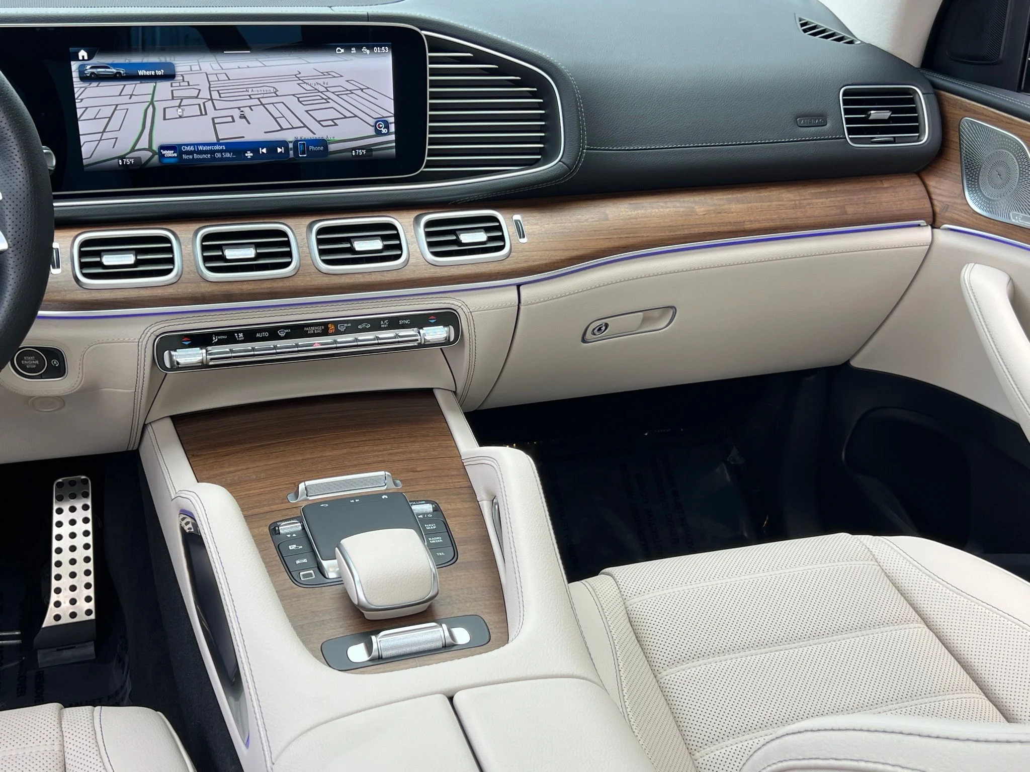 Used 2026 Gray Mercedes-Benz GLS 580 image 29