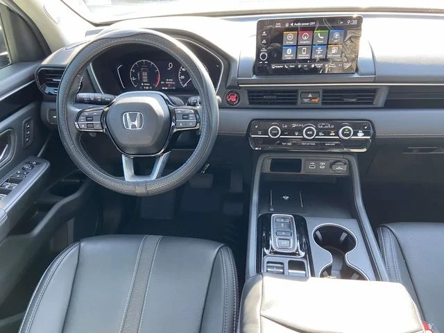 Used 2025 Black Honda Touring image 14