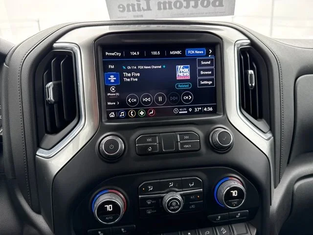 Used 2022 Northsky Blue Metallic Chevrolet LT image 22