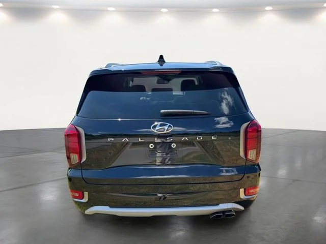 Used 2021 Black Hyundai Limited image 18
