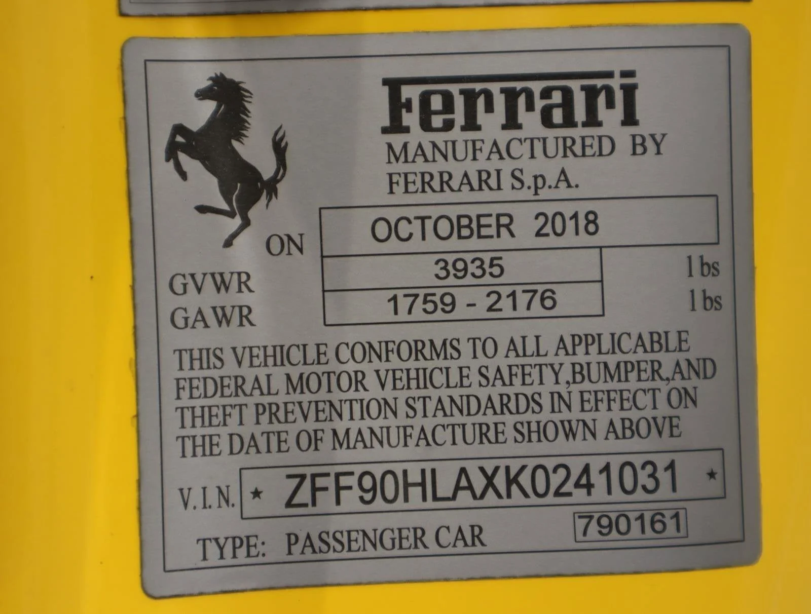Certified Used 2019 Giallo Modena Ferrari  image 32