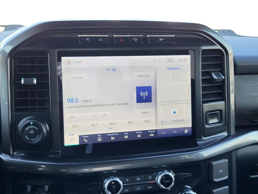 Used 2023 Atlas Blue Metallic Ford XLT image 15
