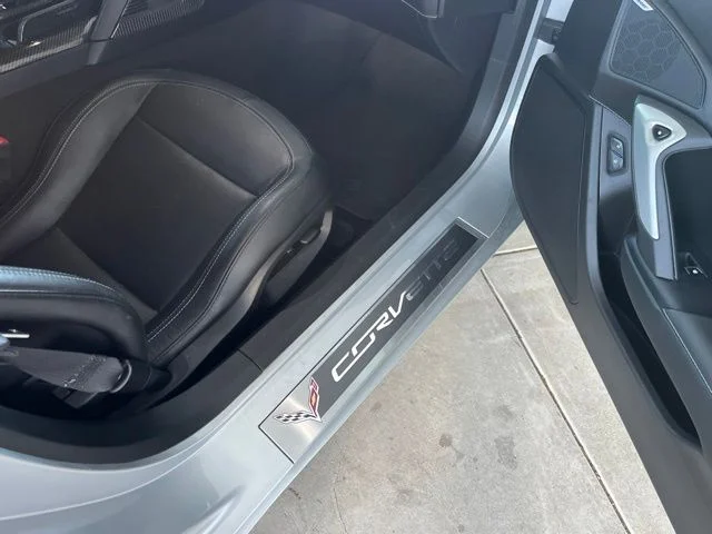 Used 2017 Silver Chevrolet Stingray image 25