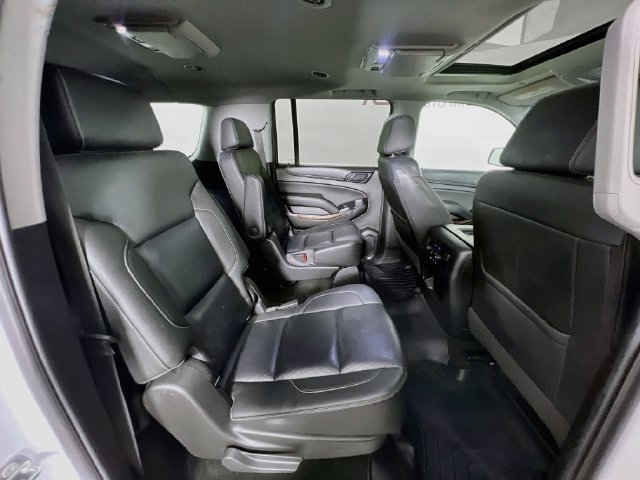 2018 Chevrolet Suburban LT - Photo 46
