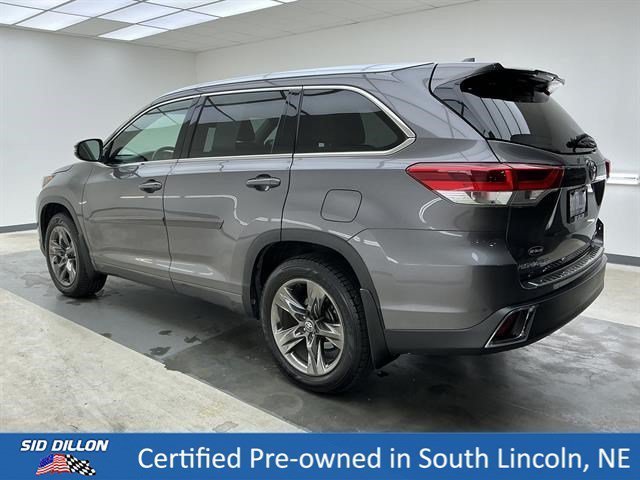Used 2018 Predawn Gray Mica Toyota Limited Platinum image 6