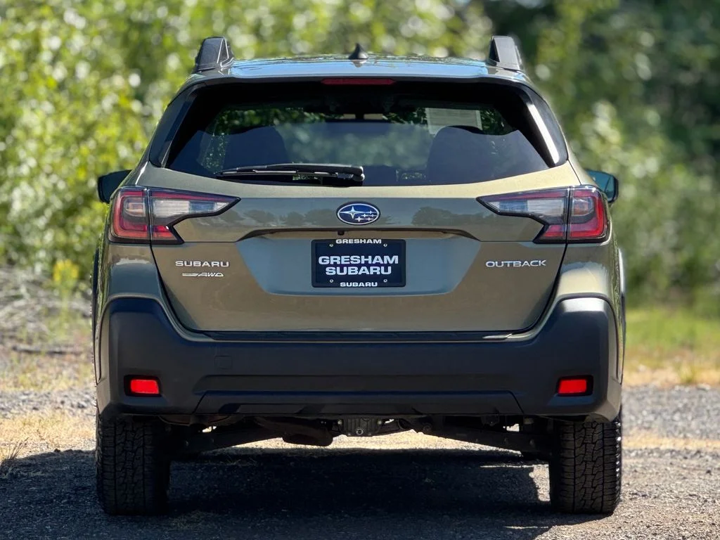 Used 2023 Autumn Green Metallic Subaru Premium image 6