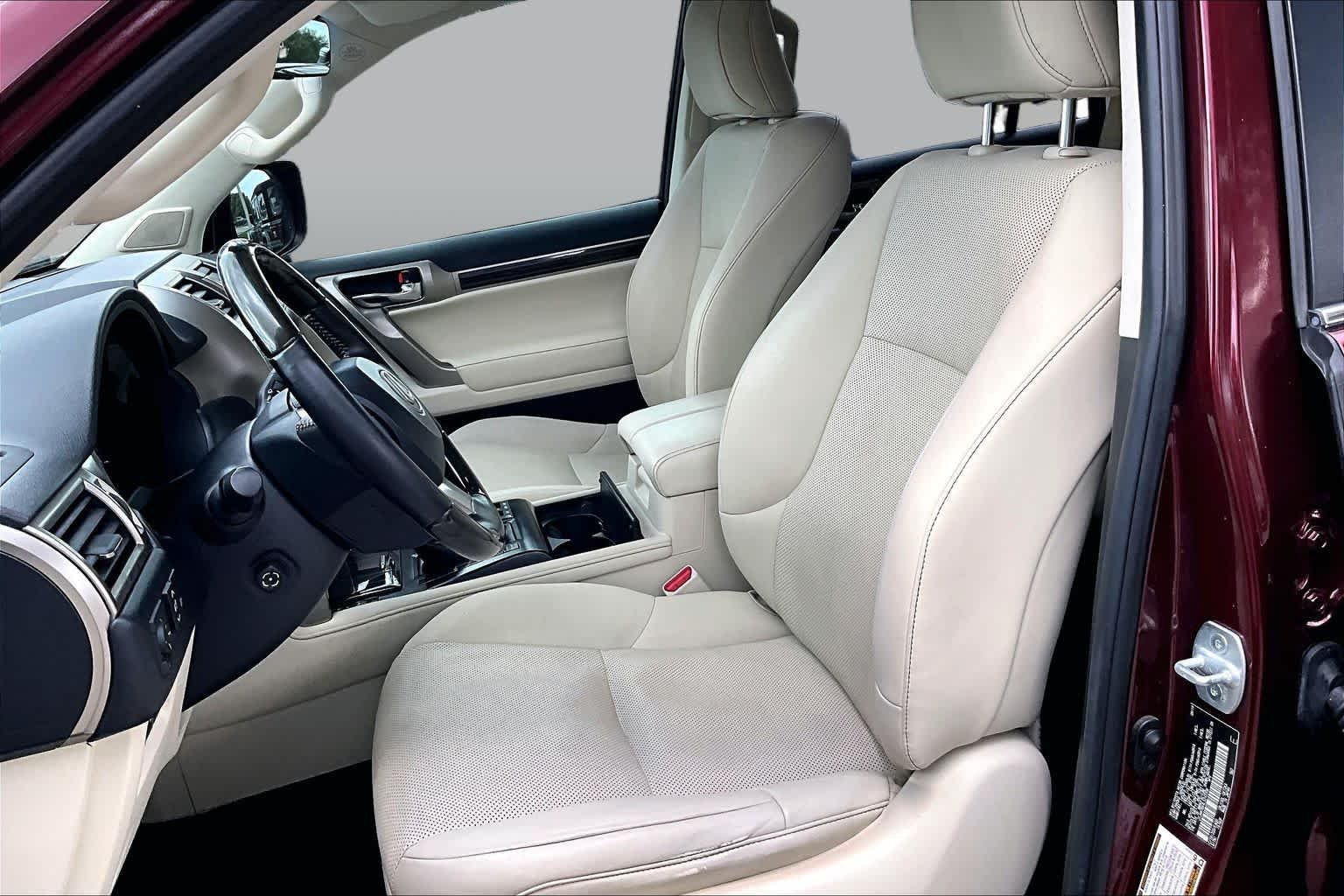 Used 2020 Claret Mica Lexus Premium image 8