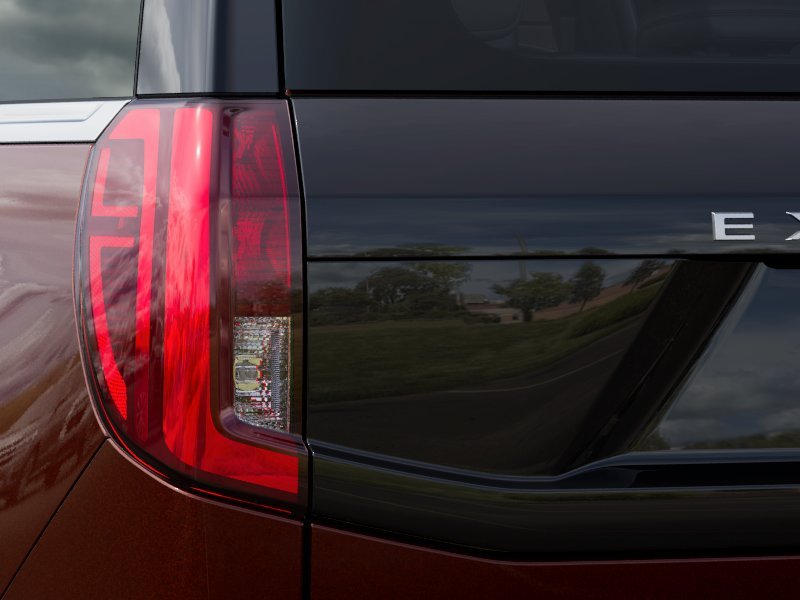 New 2027 Bronze Fire Metallic Tinted Clearcoat Ford Active image 21