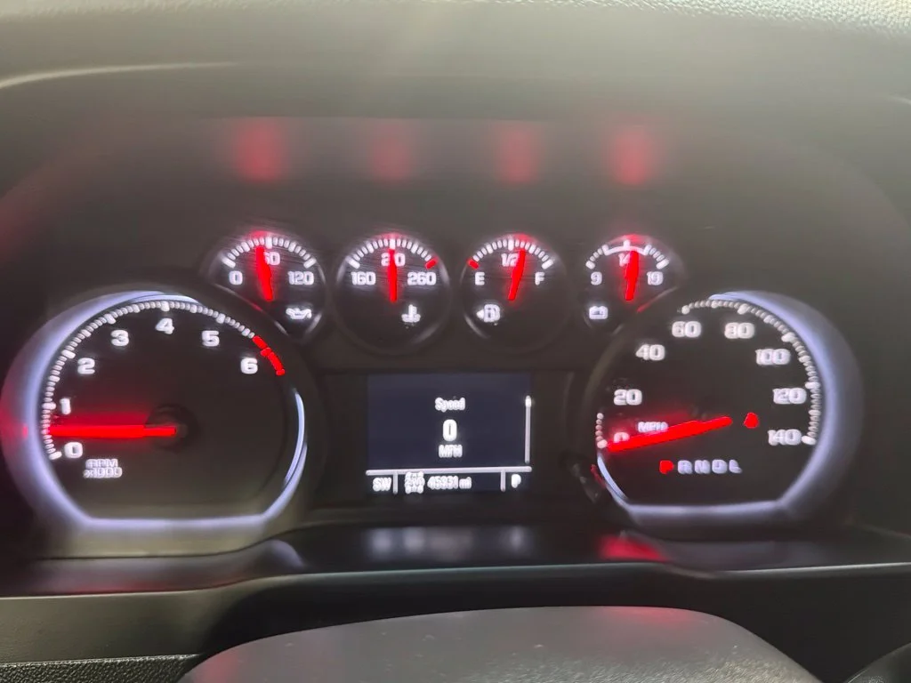 Used 2021 Summit White GMC Base image 23