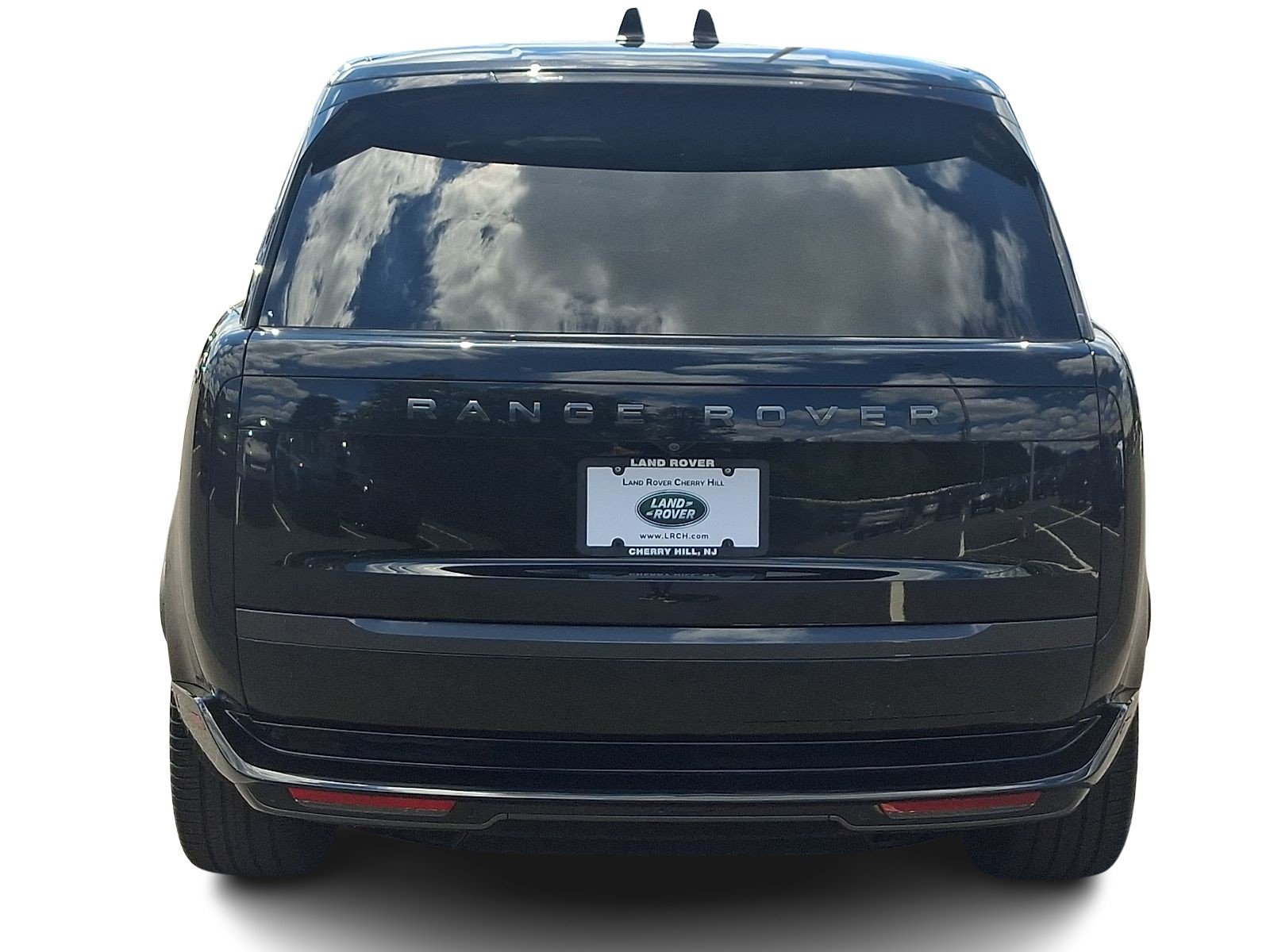 Used 2024 Santorini Black Metallic   1Ag Land Rover SE image 5