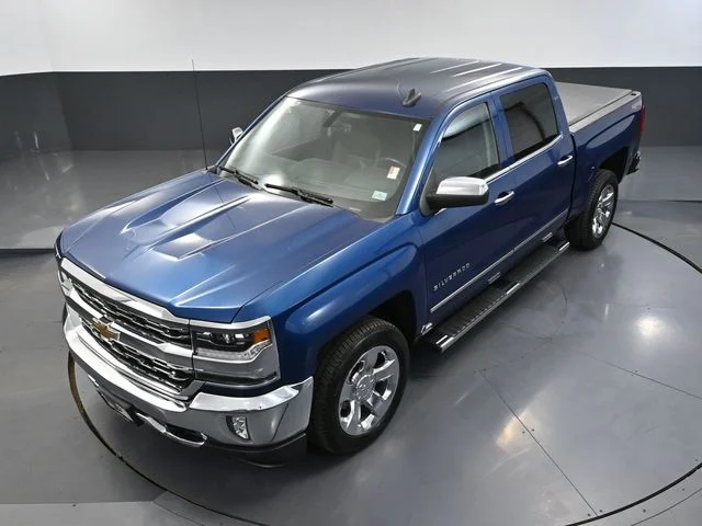 Used 2017 Blue Chevrolet LTZ image 61
