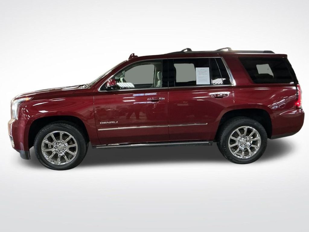 2017 Gmc Yukon Denali photo 2