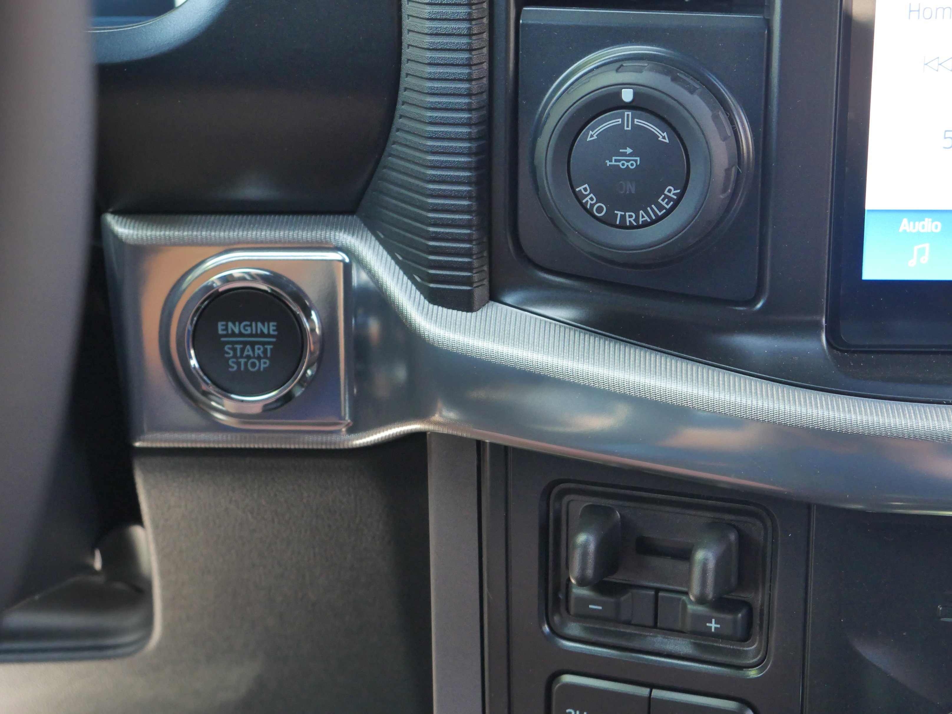 New 2026 Carbonized Gray Metallic Ford Lariat® image 10