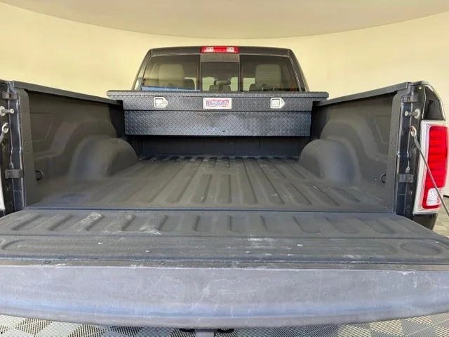 Used 2018 Black Ram Laramie image 45