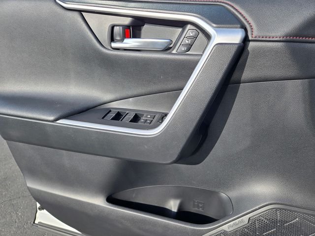 Used 2023 Off-white Toyota XSE image 17