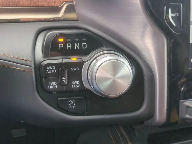Used 2022 Black Ram Laramie Longhorn image 27