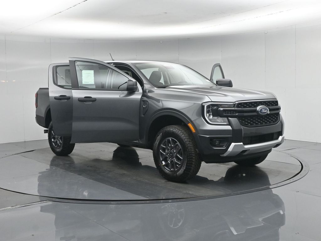 New 2026 Carbonized Gray Metallic Ford XLT image 29