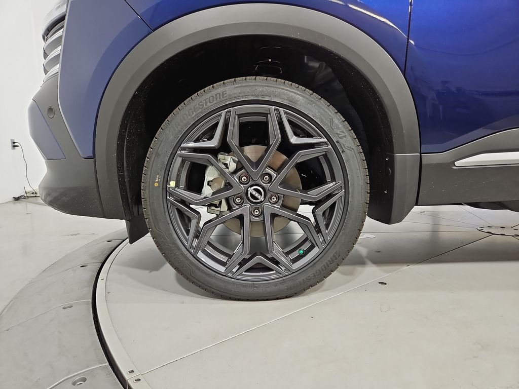 New 2026 Deep Blue Pearl Nissan SR image 27
