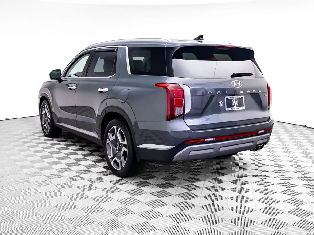 Used 2023 Gray Hyundai Limited image 4
