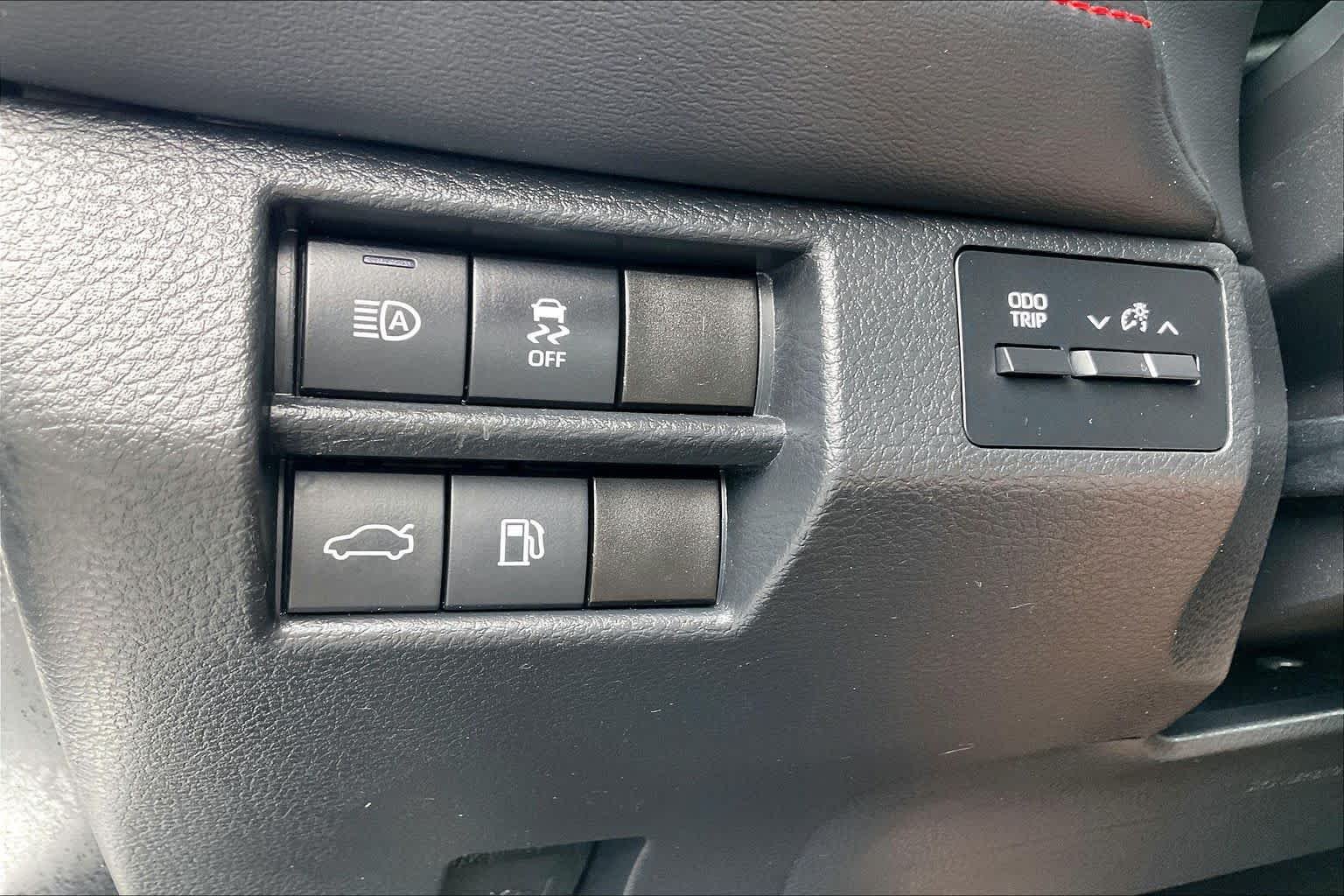 Used 2020 Wind Chill Pearl Toyota TRD image 35