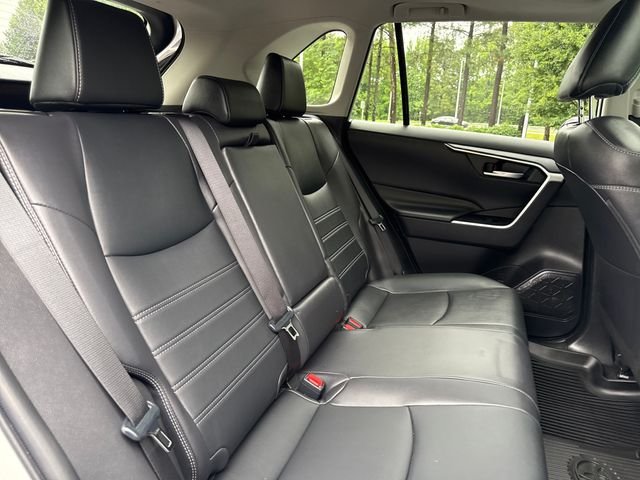 Used 2025 Beige Toyota XLE Premium image 25