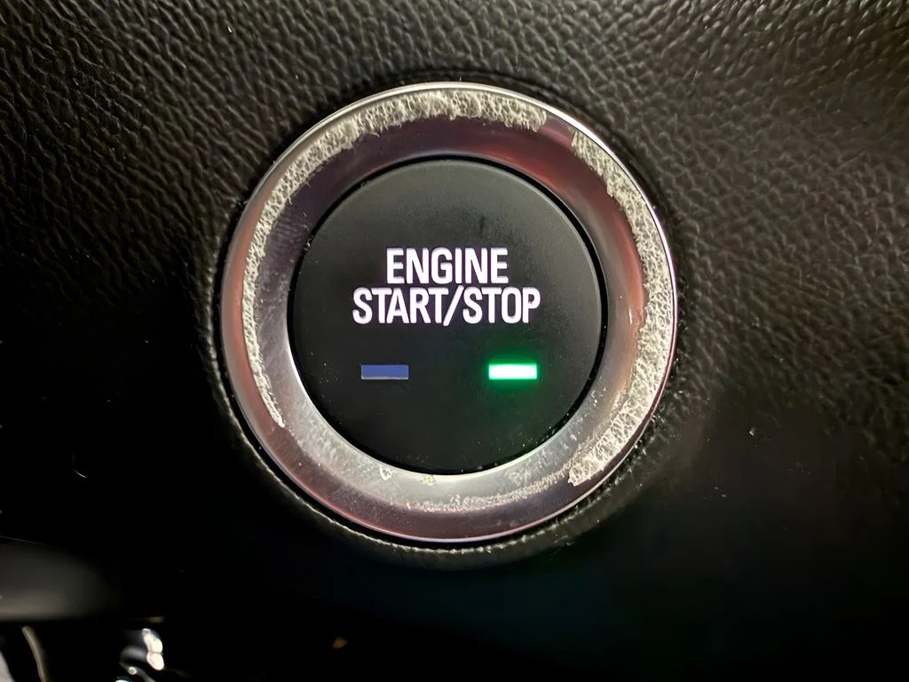 Used 2022 Black GMC Denali image 24