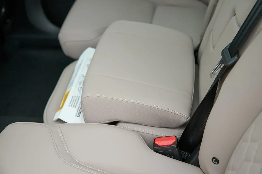 2026 Volvo XC90 Plus - Photo 22