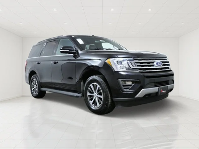 Used 2019 Black Ford XLT image 1
