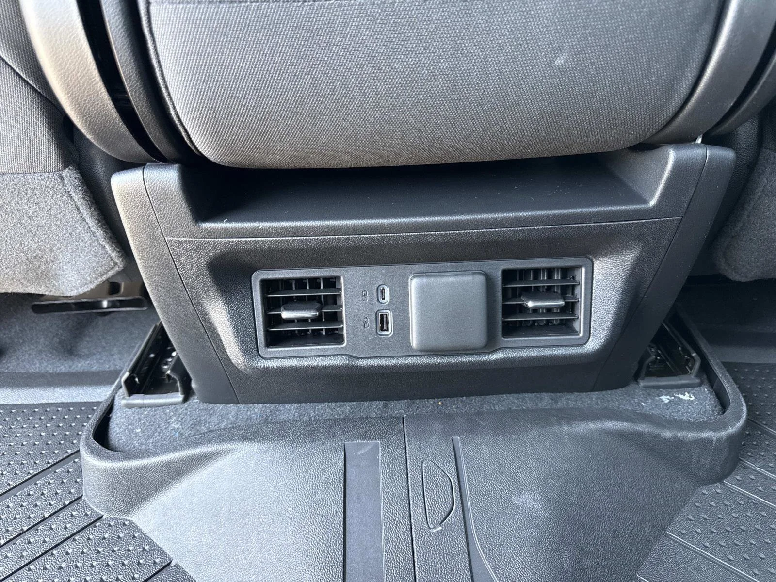 2026 Chevrolet Silverado 1500 RST - Photo 31