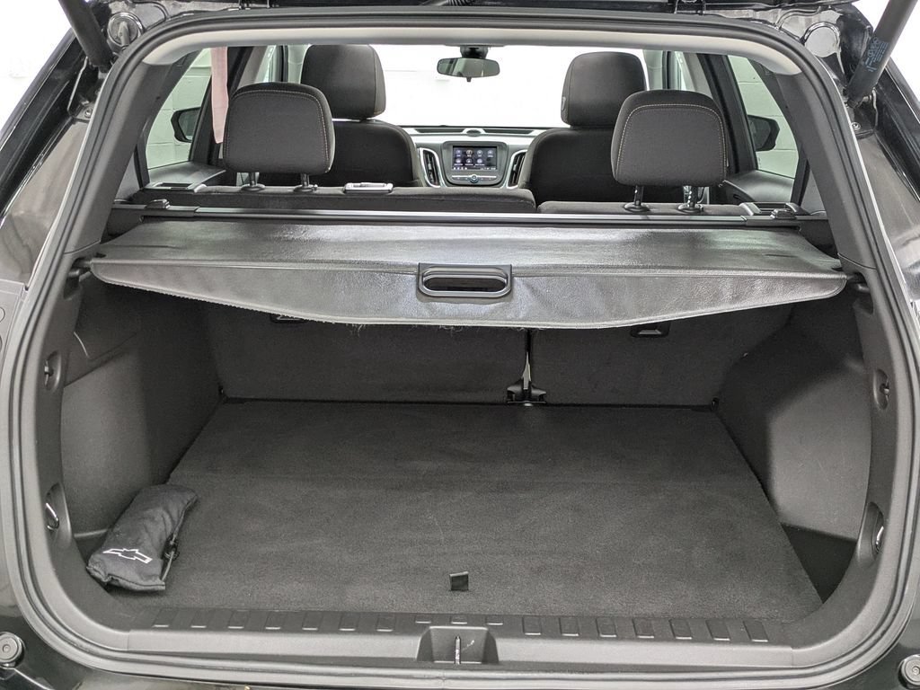 Used 2023 MOSAIC BLACK METALLIC Chevrolet LT image 11