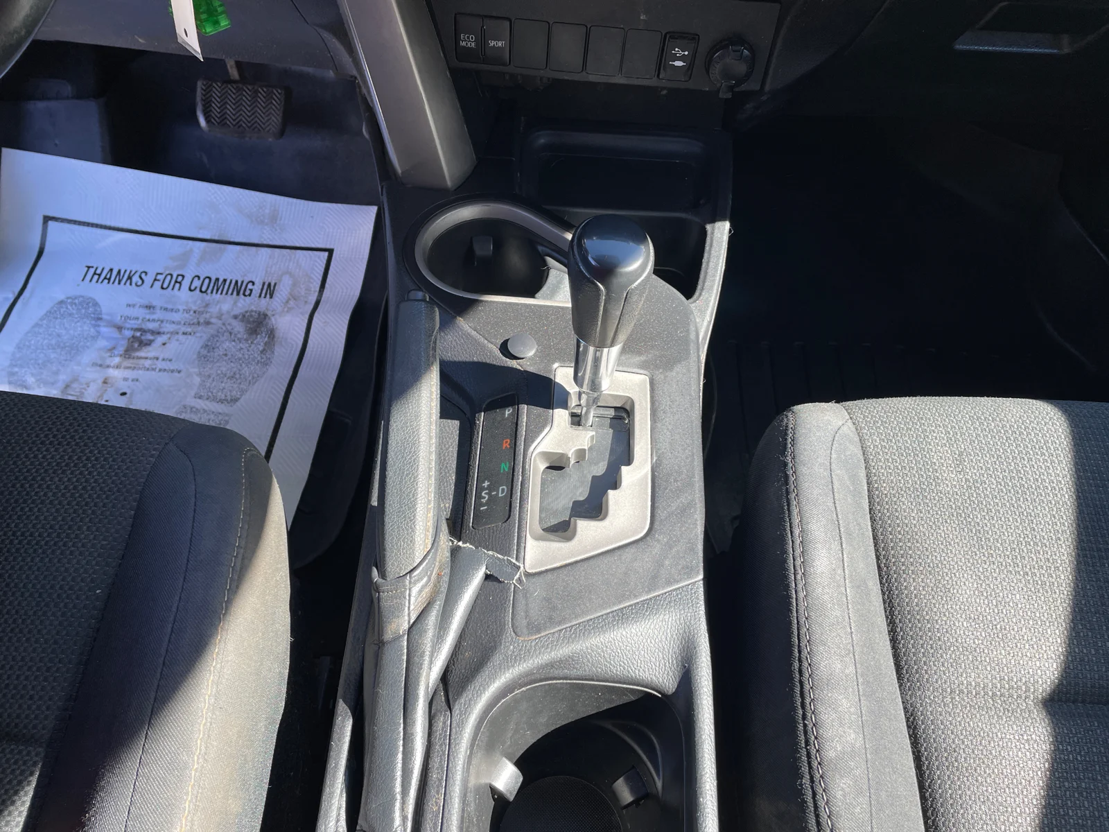 Used 2016 Silver Sky Metallic Toyota XLE image 20