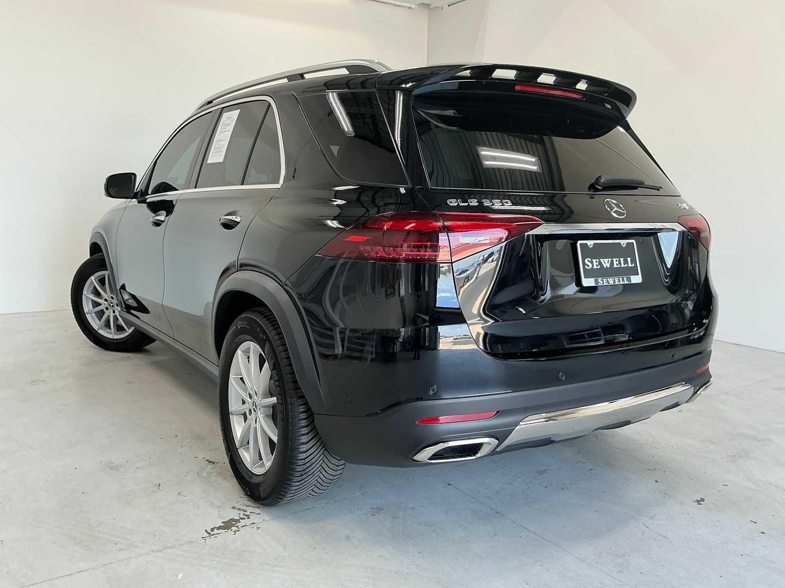 Certified Used 2026 Black Mercedes-Benz GLE 350 image 6