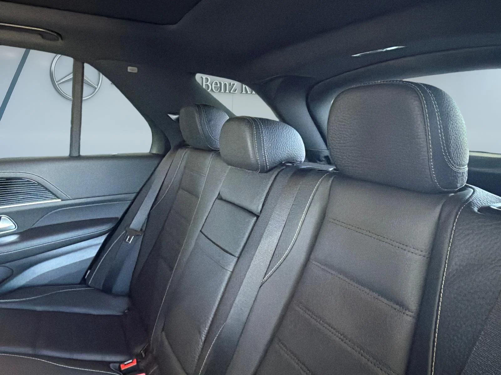 New 2026 Grey Mercedes-Benz GLE 450 4MATIC SUV image 23