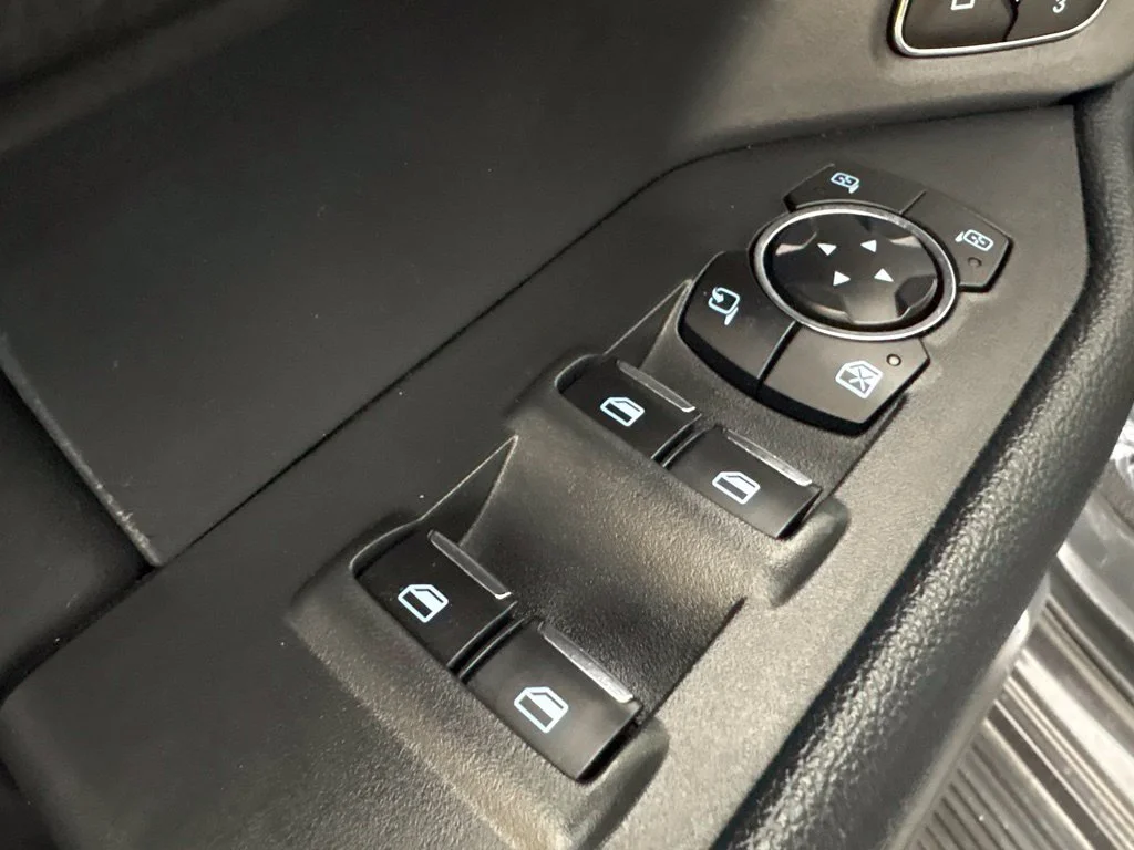 Used 2024 Gray Ford XLT image 21